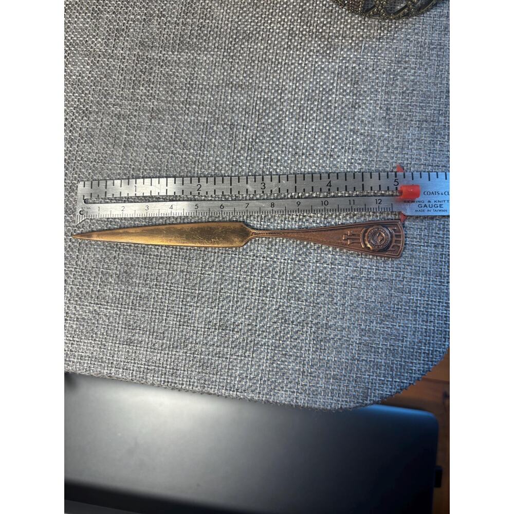 Vintage University of Oregon letter opener copper 5 inches - Picture 5 of 7